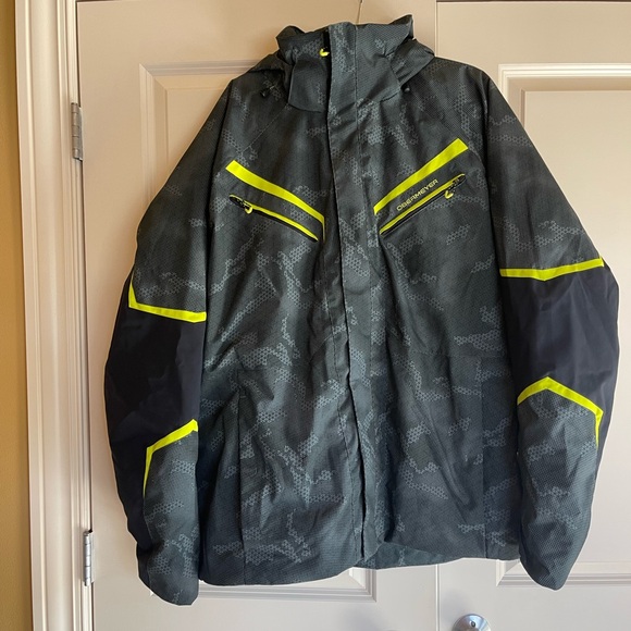 Obermeyer men’s ski jacket with zip out lining. 2XL. - Picture 4 of 9